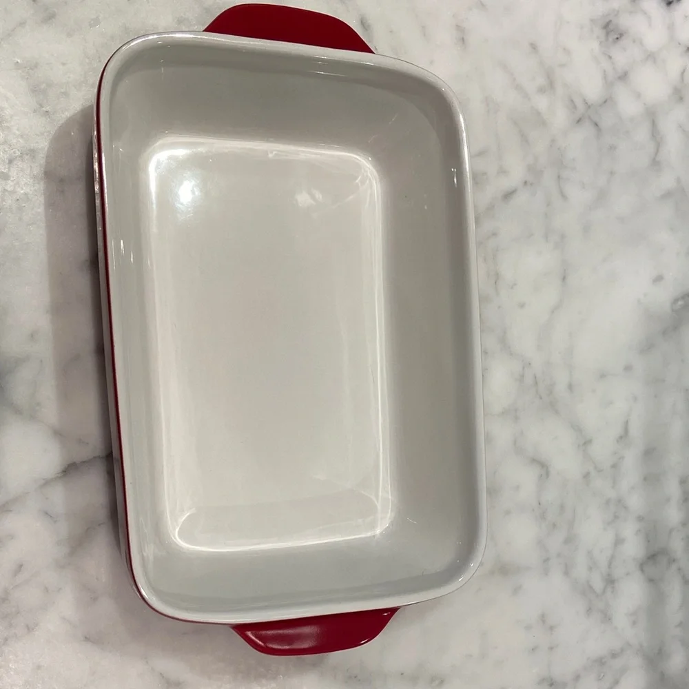 Kitchenaid 9”x 6”Red Ceramic Baking Dish - Picture 2 of 9